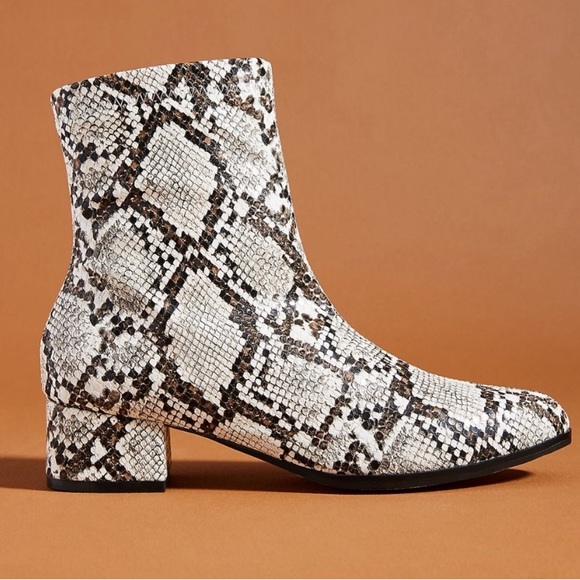 Boots.  MATIKO Anthropologie 7 /37 - Picture 1 of 12